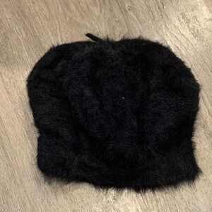 Faux fur Black Beret